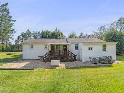 1562 Thomas Jefferson Pkwy, Charlottesville, VA, 22902