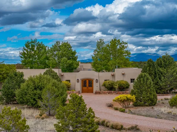 43 Mustang Mesa, Santa Fe, NM 87506
