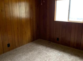 740 Grieves Ln, Zanesville, OH 43701