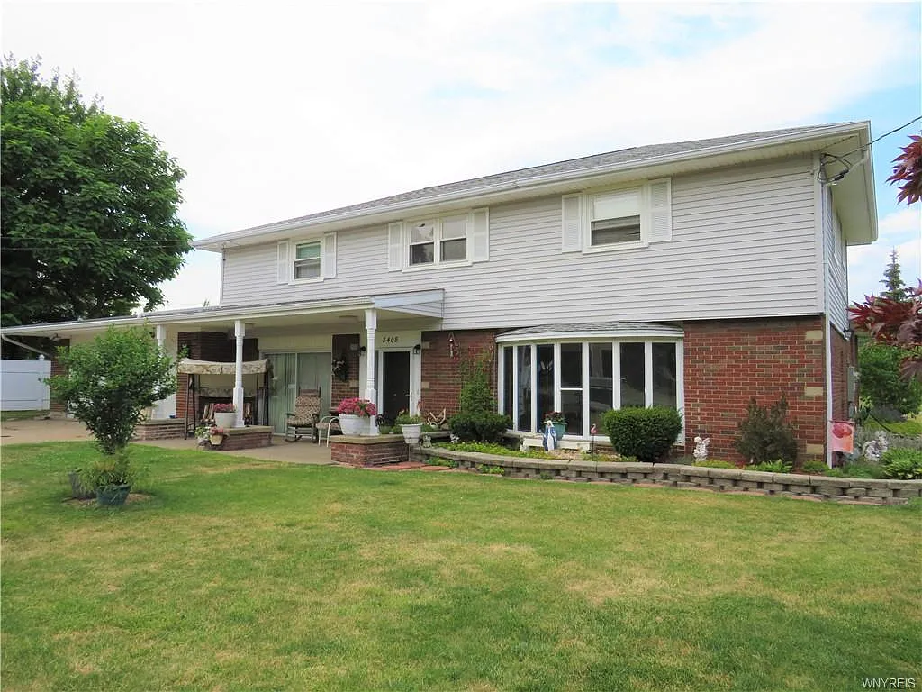 8408 Carol Ct photo 1