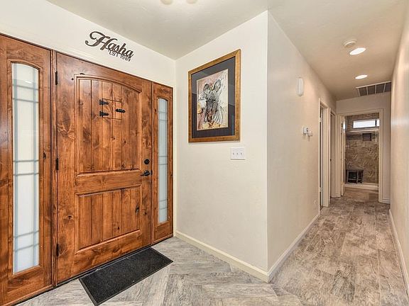 5th image of 8934 Woodward Way