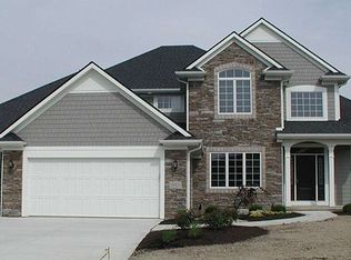 1525 Waxwing Ct, Fort Wayne, IN 46814
