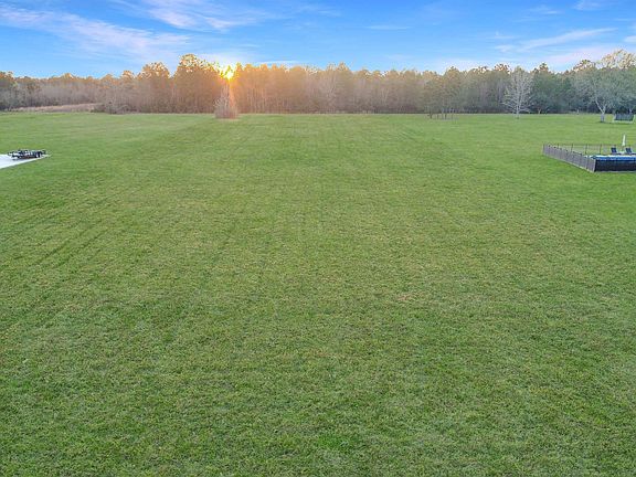 5th image of Clifford Rd