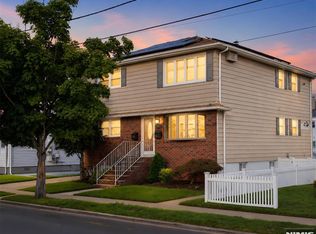 226 Irving Pl, Lyndhurst, NJ 07071