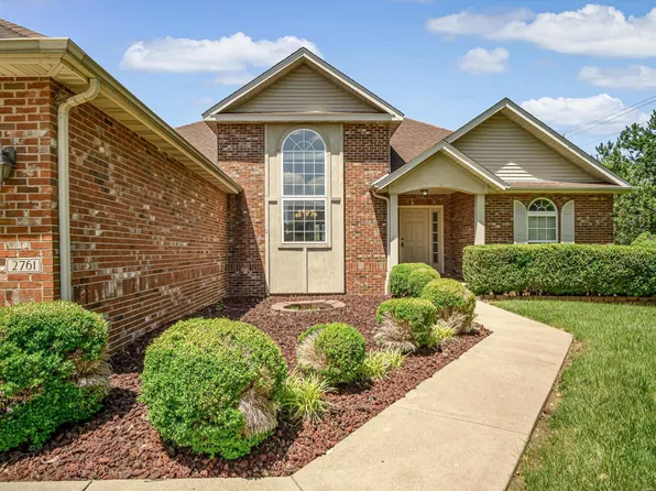 2761 Lake Lucerne Dr, Shiloh, IL 62221