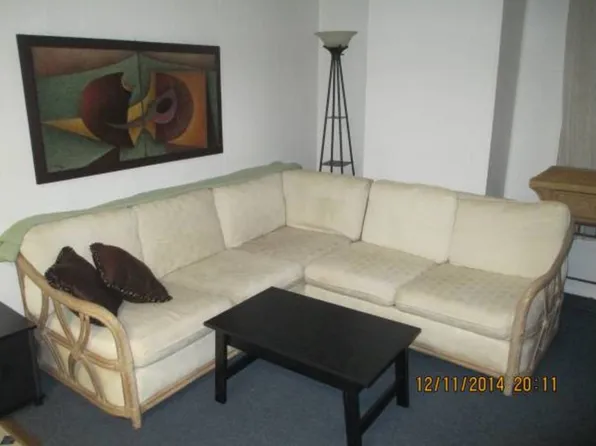 117 Wilkes St APT 3, Berkeley Springs, WV 25411