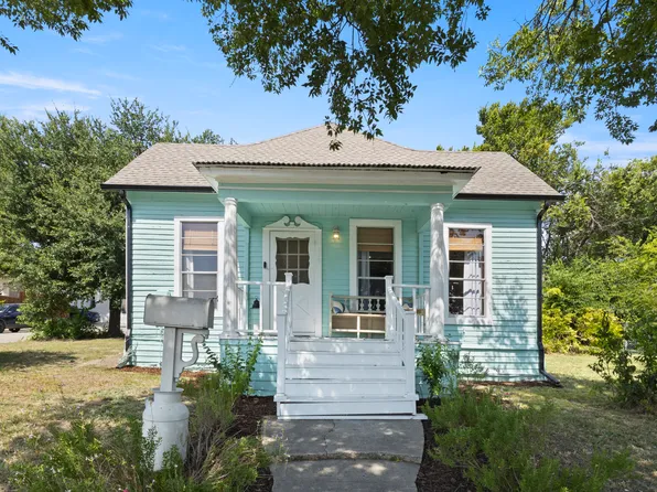 408 S College St, McKinney, TX 75069