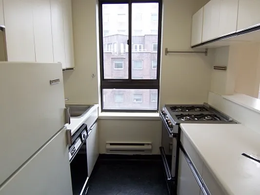Rented by Citi Habitats | media 8