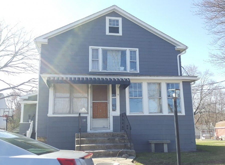 1st image of 9 Arcadia St