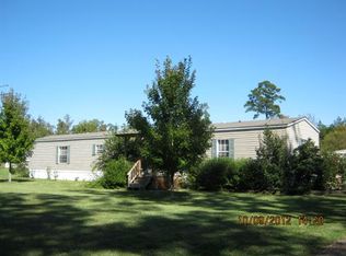 2766 Bus Blankenship Rd, West Point, MS 39773