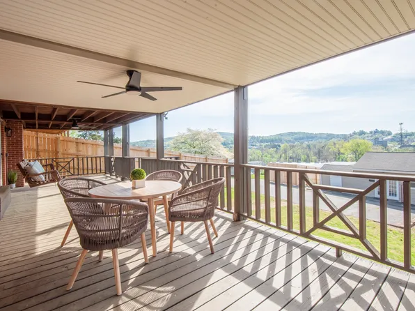 1008 Coleman St #B, Charlottesville, VA 22901