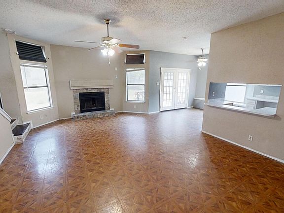 4th image of 321 CYPRESSFOX DR