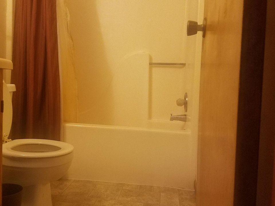 2nd image of 309 Hart St APT B