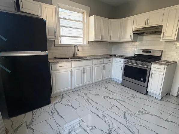 47 Eckert Ave APT 2, Newark, NJ 07112