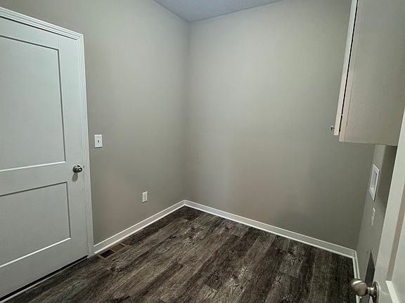 1713 laundry_02042025