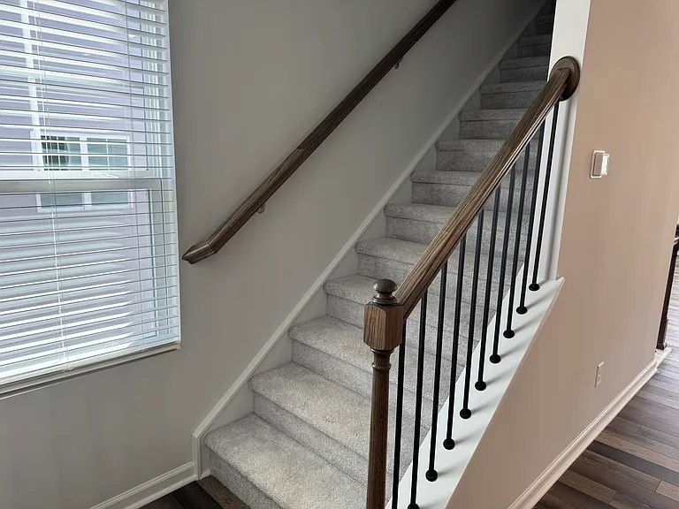 Light Oak Way — Photo 27