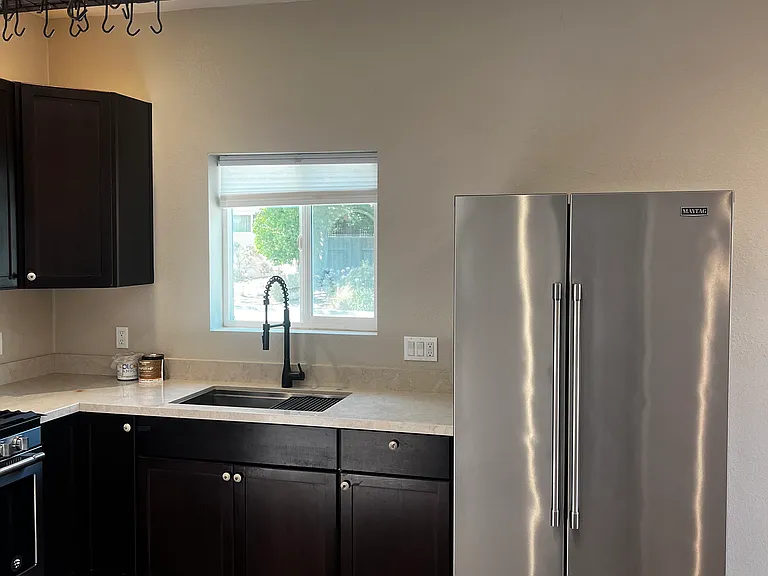 147 Karen Dr #A — Photo 5