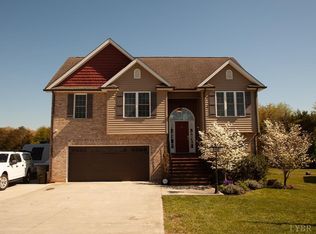 4092 Thomas Jefferson Rd, Forest, VA 24551