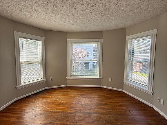 2nd image of 18 Cambridge St Unit 2