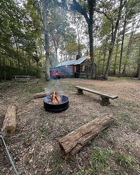 1st image of 1351 Resort Rd