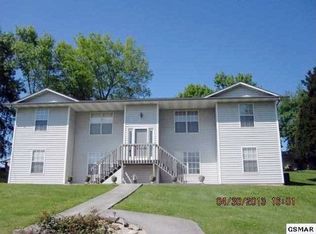1209 Cherokee Cir APT 2, Sevierville, TN 37862