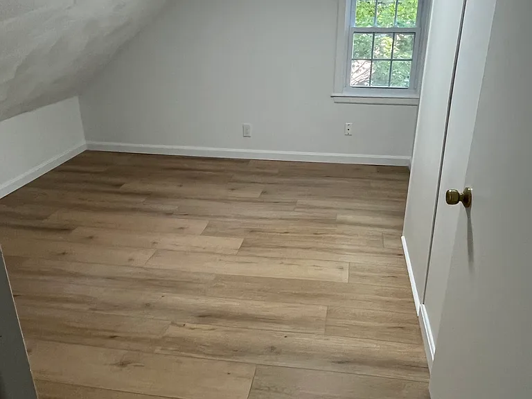 22 Central Ave — Photo 6