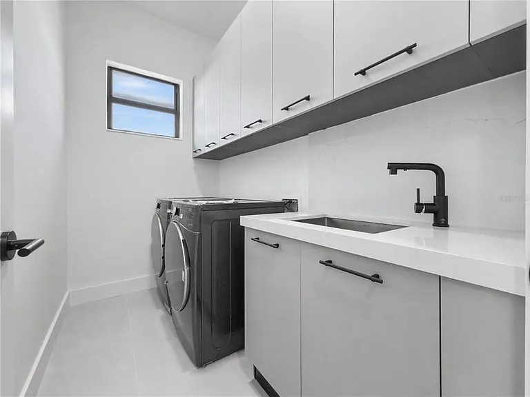 14687 Lillian Cir — Photo 30