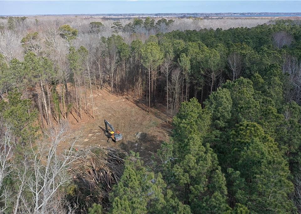 1st image of 6568 Blackwater Rd