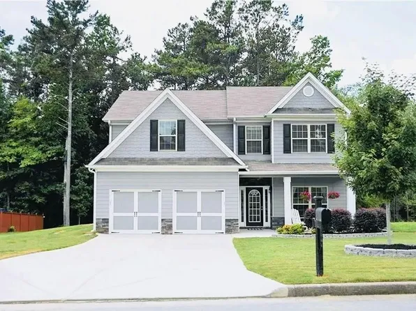 200 Stone Lake Dr, Dallas, GA 30157