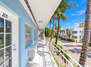 635 8th St APT 205, Miami Beach, FL 33139