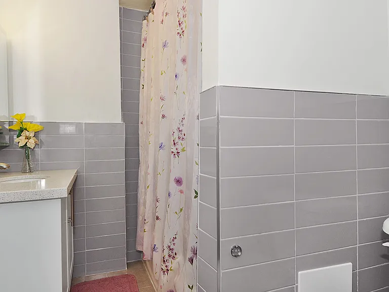1286 Islington Ave — Photo 15