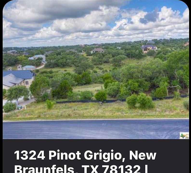 1st image of 1324 Pinot Grigio
