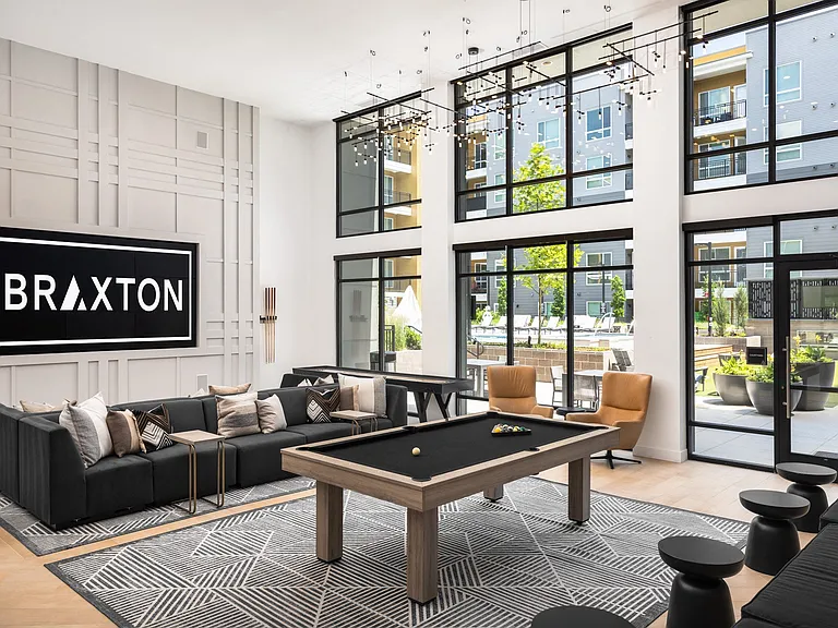 Braxton — Photo 26