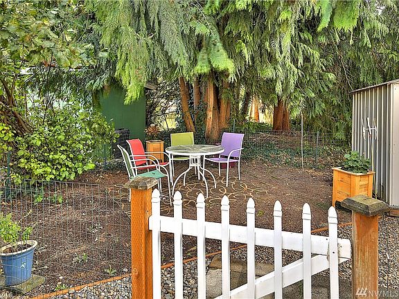 4th image of 12603 113th Ave E #244