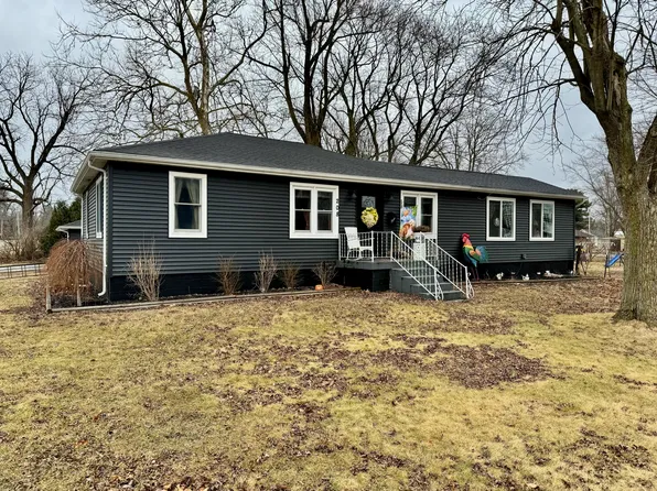 208 N Clay St, San Pierre, IN 46374