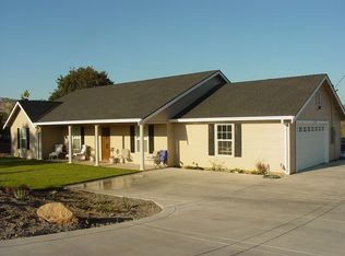 2230 Choctaw Rd, Copperopolis, CA 95228