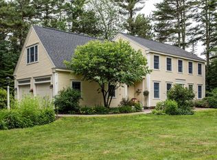 72 Applecrest Dr, Yarmouth, ME 04096