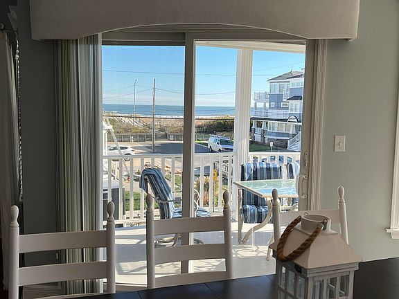 5th image of 4404 Pleasure Ave S #Sea