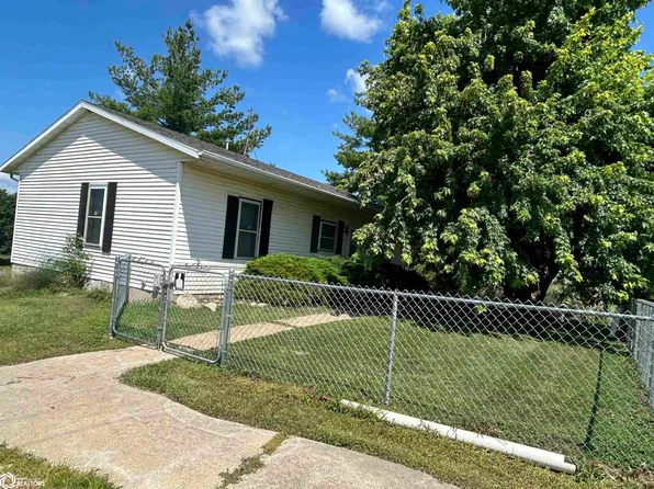 1563 Lafayette Ave, Albion, IA 50005