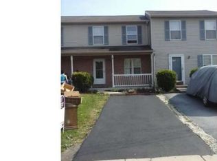 14 Tiffany Ln, Lebanon, PA 17046