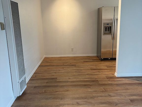 4th image of 534 Santa Clara Ave