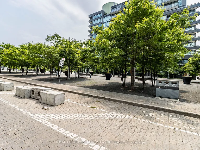170 Bayview Ave #1902 — Photo 38