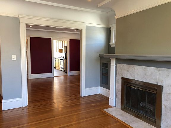 5th image of 547 Ramsell St