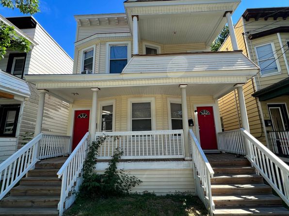 641 Myrtle Ave #2