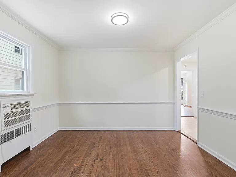 322 Broughton Ave #1 — Photo 13