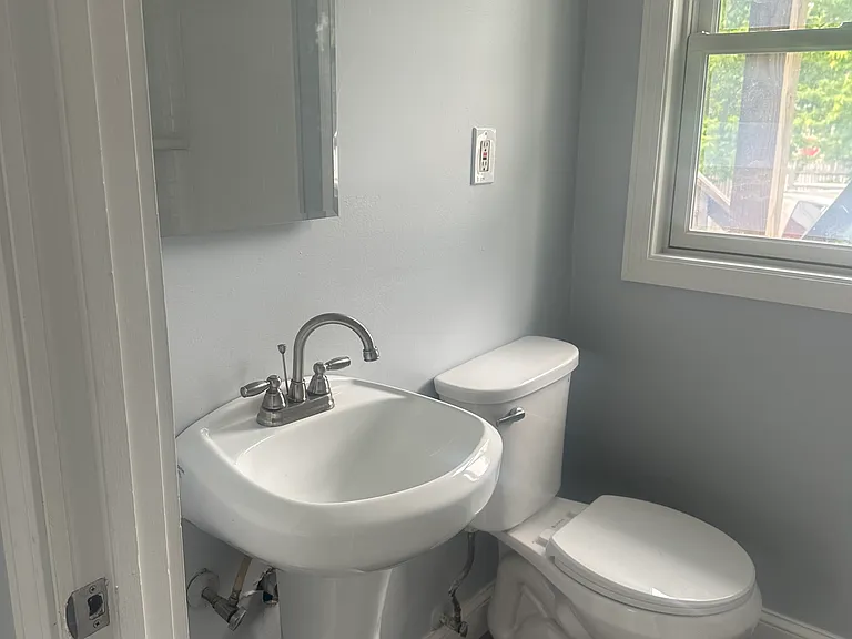 2 Copeland St #3 — Photo 10