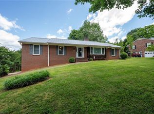 3601 Darren Rd, Clemmons, NC 27012