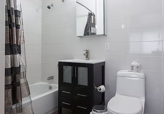 5th image of 2027 1st Ave #4