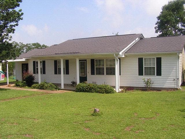 1st image of 214 Dahlia Dr