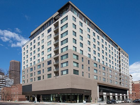 3rd image of 1901 Grant St #527